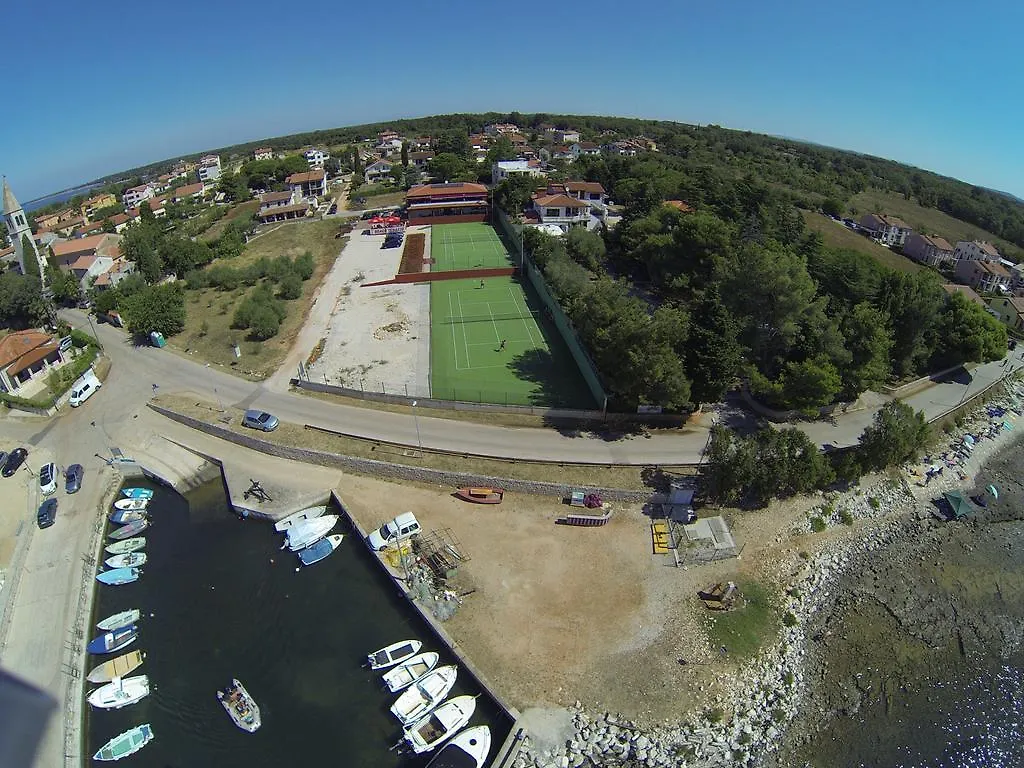 Villa Egida Capris Lovrečica 0*,