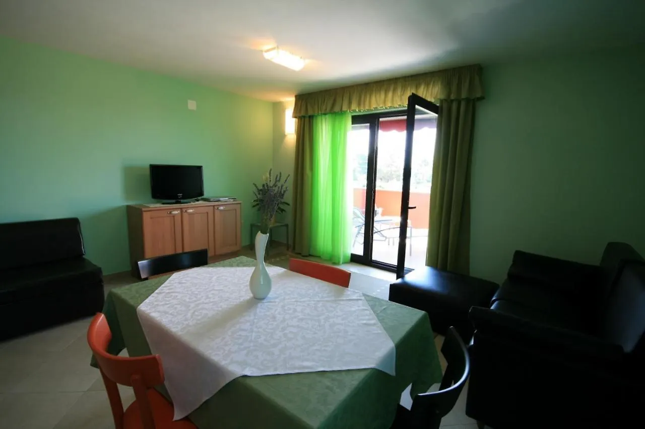 Villa Egida Capris Lovrečica 克罗地亚